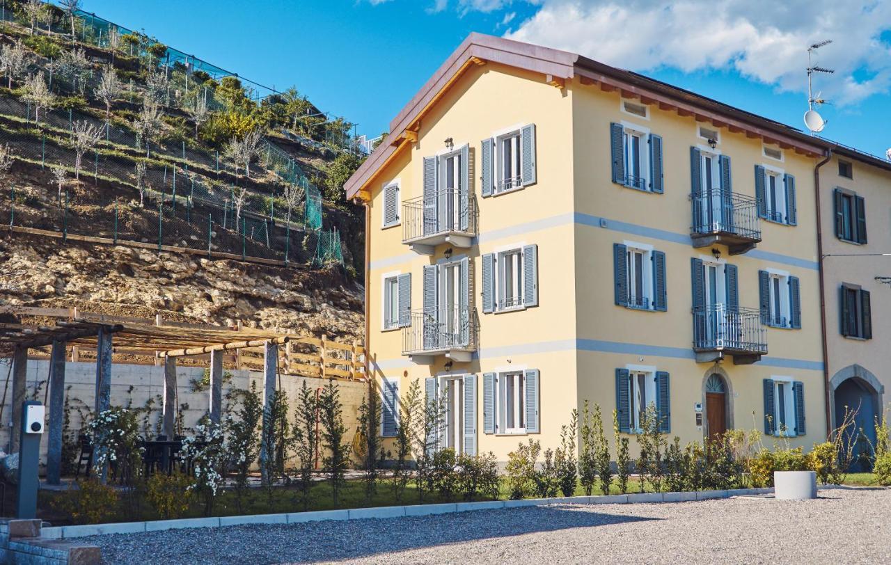 Riarel- Foresteria Lombarda Rodero Exterior photo